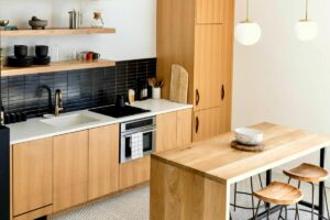 Guía para combinar muebles de metal y madera