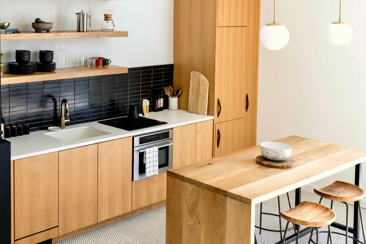 Guía para combinar muebles de metal y madera